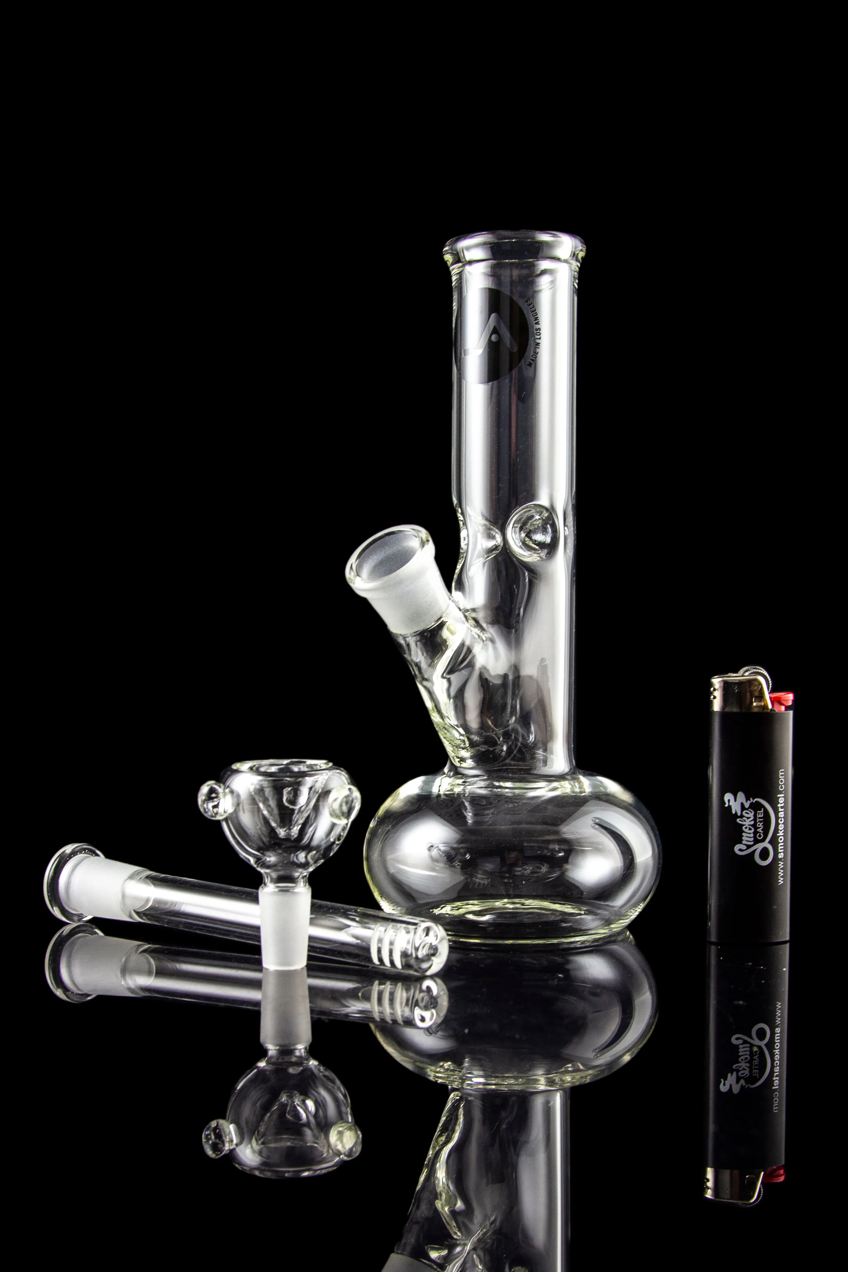 LA Pipes Buoy Base Bong - Simply Guy