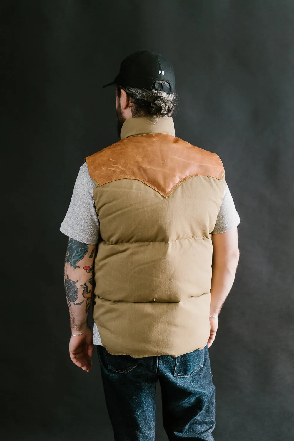 Lot 2199 - Rocky Mountain x Warehouse Dobby Twill Vest - Brown