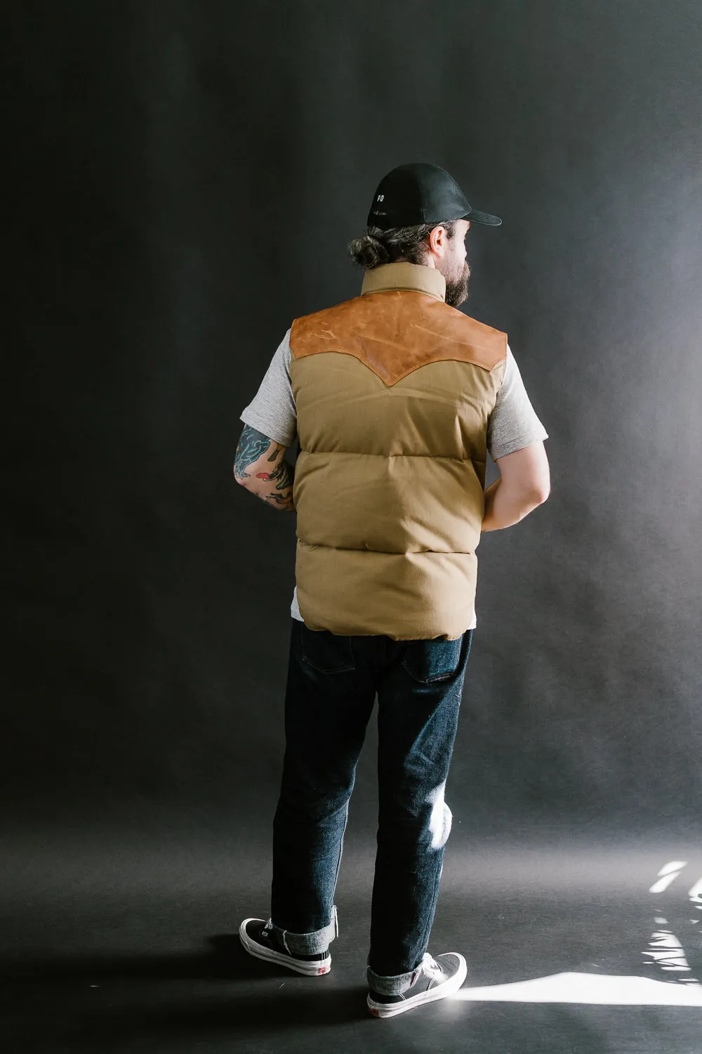 Lot 2199 - Rocky Mountain x Warehouse Dobby Twill Vest - Brown