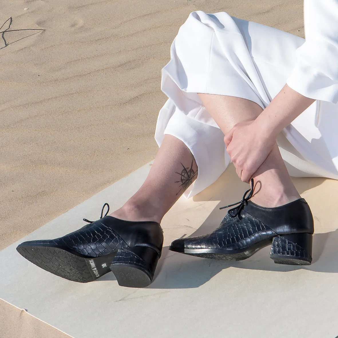 Tamarix- Snake Skin Heeled Oxfords, Black Shoes